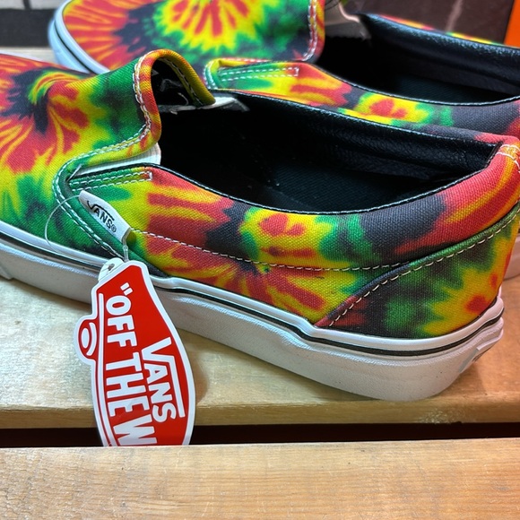 Vans Women’s Tie Dye Slip-on - Picture 4 of 9